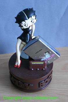 Musicbox Betty b